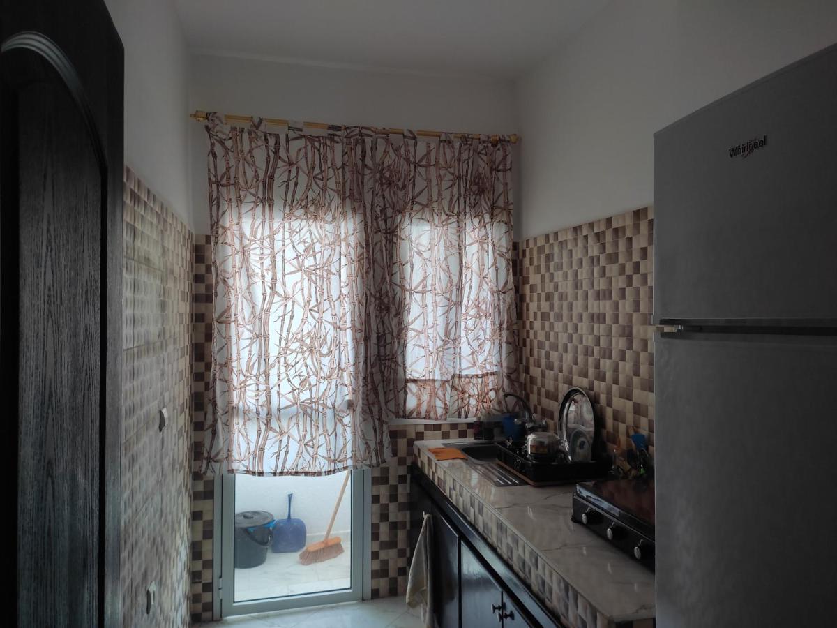 Peaceful Apartment อัลฮอเคม่า ภายนอก รูปภาพ